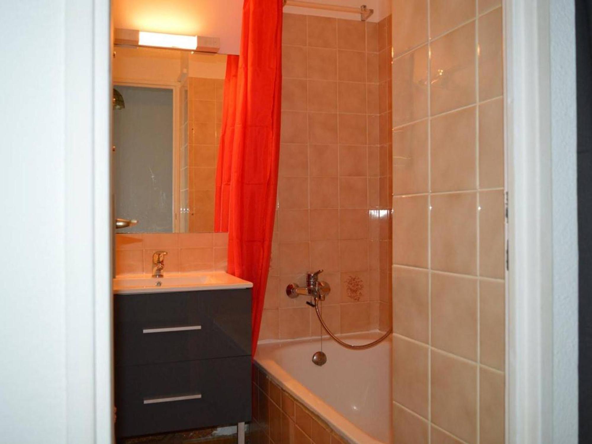 Studio Agreable Avec Loggia, Garage Et Plage A Proximite - 2 Couchages, Golfe-Juan - Fr-1-252-62 外观 照片